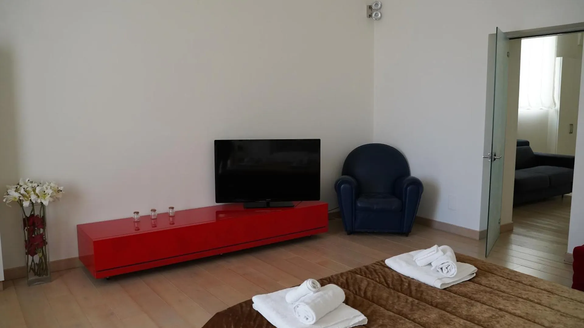 Suite Home D'Aragona Lecce Apartment