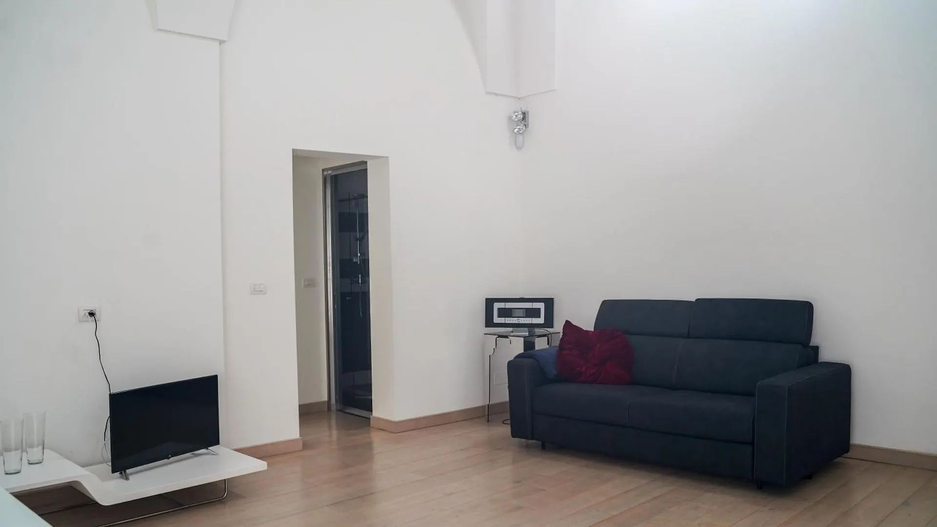 Suite Home D'Aragona Lecce Italy